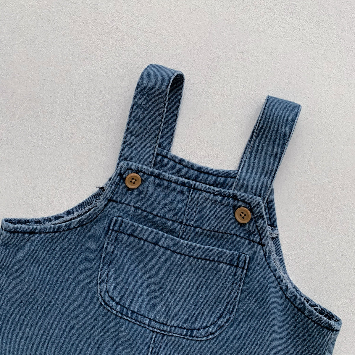 Baby Tee + Overall Pants