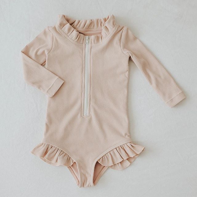 Solid Colour Ruffles Long Sleeve Zipper Swimsuit